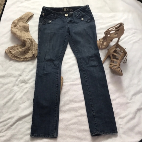 IT jeans los Angeles distress jeans 👖 - Picture 8 of 8